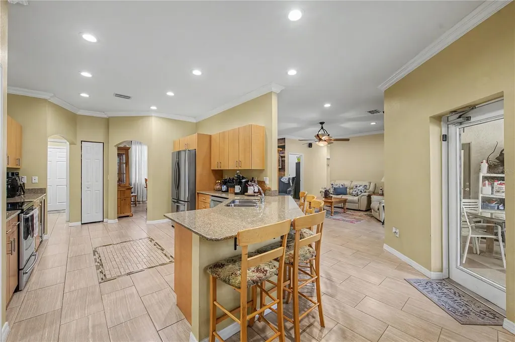 2216 Pinecrest Drive Lutz FL 33549