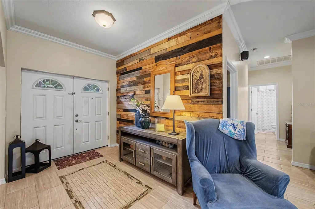 2216 Pinecrest Drive Lutz FL 33549