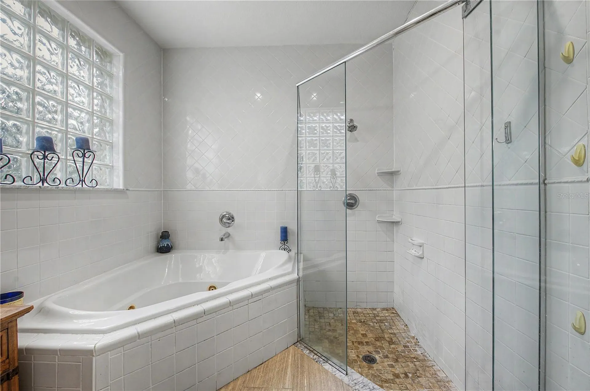 2216 Pinecrest Drive Lutz FL 33549