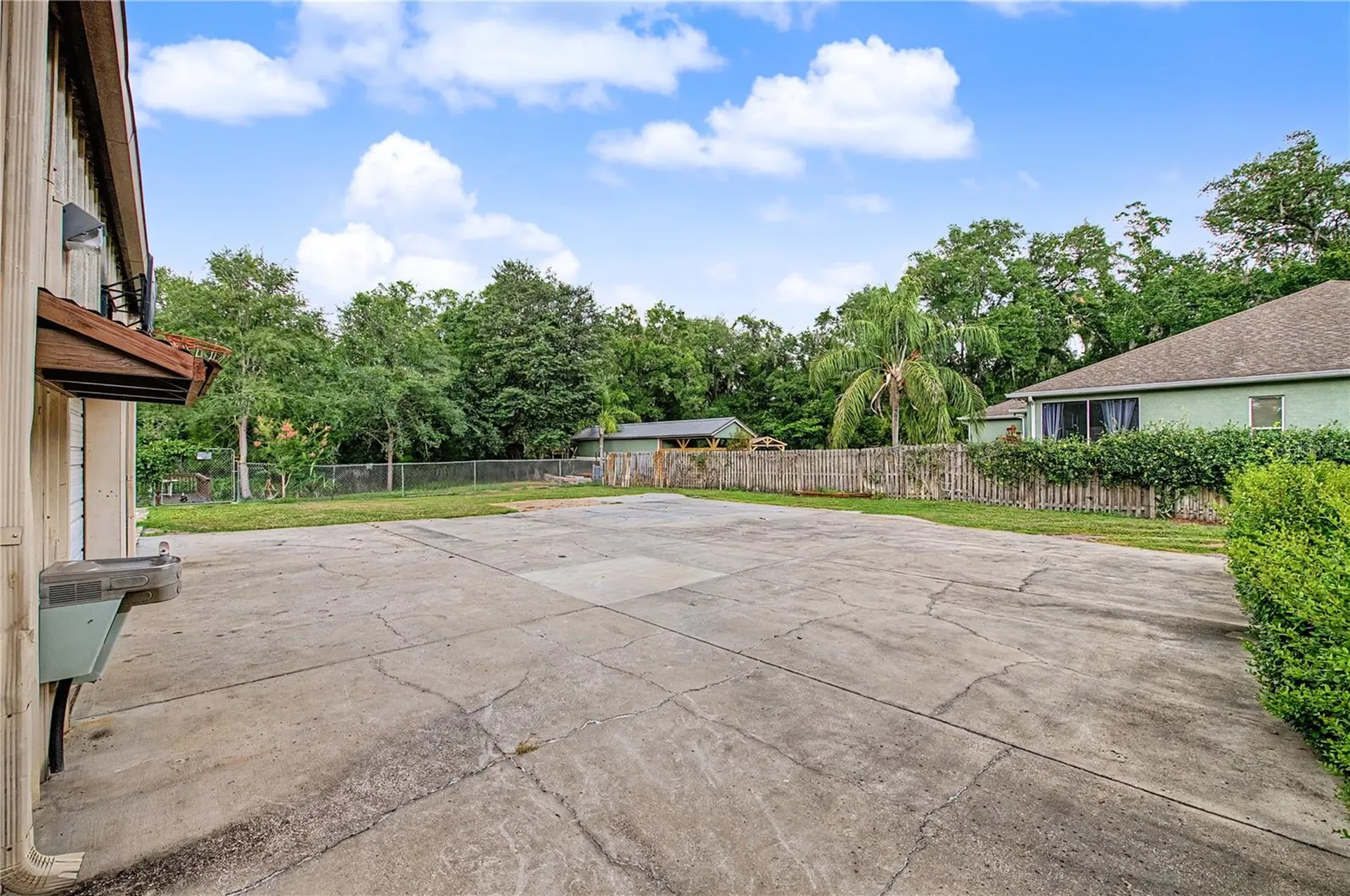 2216 Pinecrest Drive Lutz FL 33549