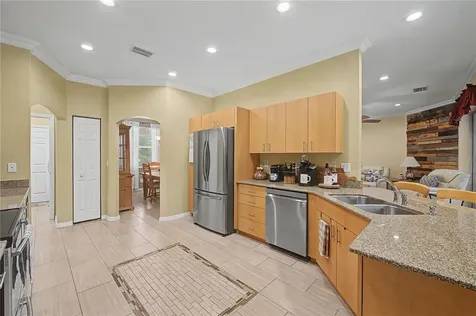 2216 Pinecrest Drive Lutz FL 33549