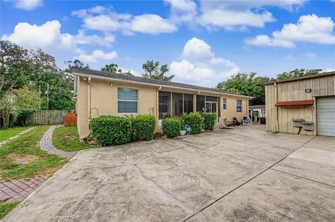 2216 Pinecrest Drive Lutz FL 33549