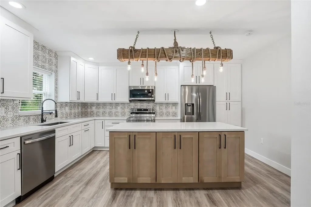 31848 Hedgerow Drive Wesley Chapel FL 33543