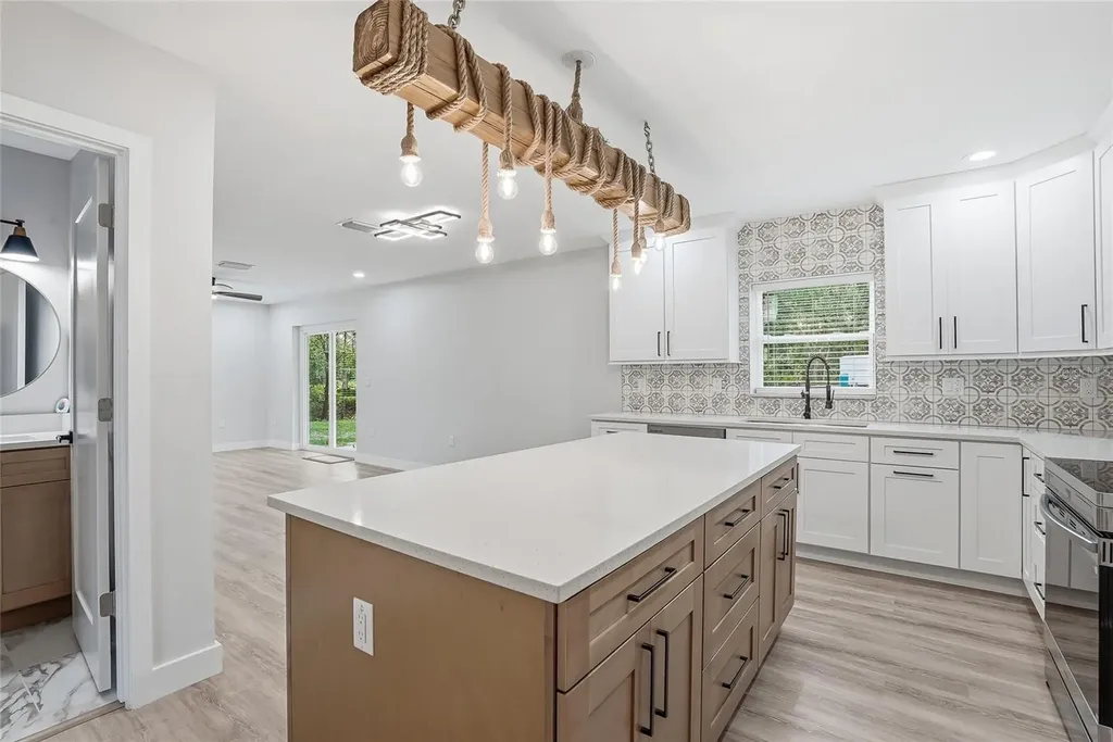 31848 Hedgerow Drive Wesley Chapel FL 33543