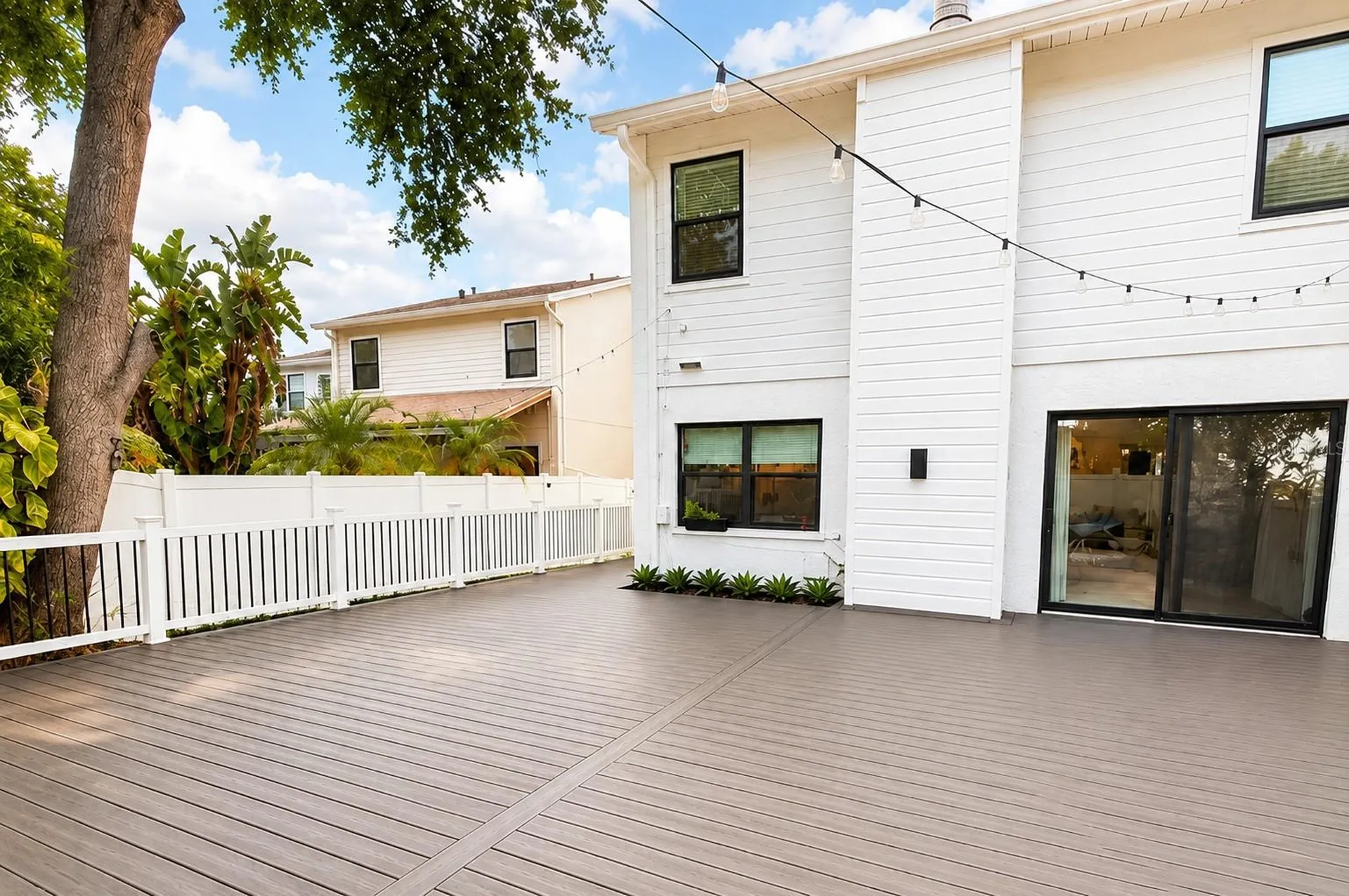 2414 W Chicago Avenue Tampa FL 33629