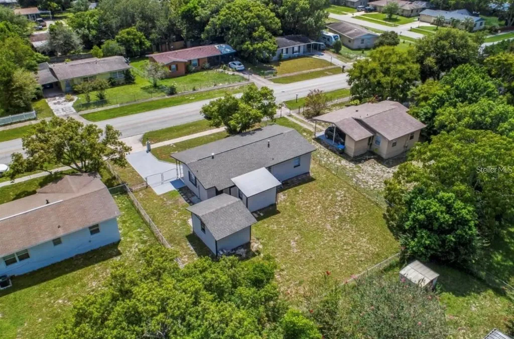 2450 Cardena Avenue Deltona FL 32738