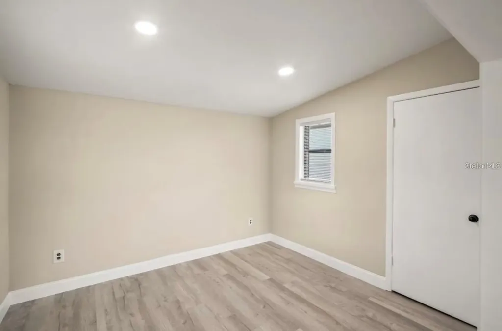 2450 Cardena Avenue Deltona FL 32738