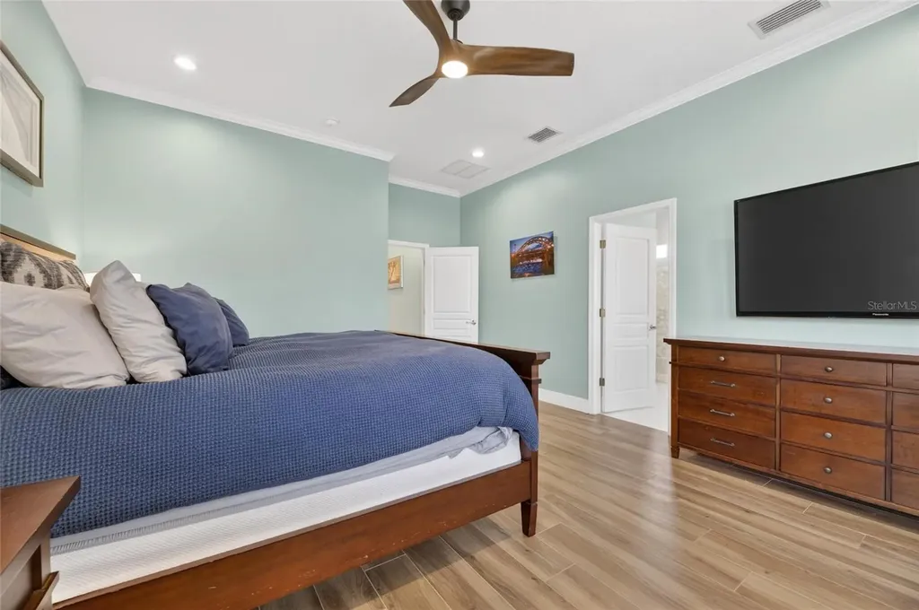 508 Islebay Drive Apollo Beach FL 33572