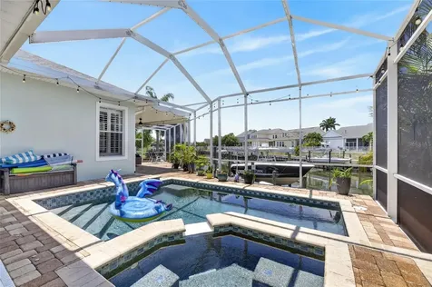 508 Islebay Drive Apollo Beach FL 33572