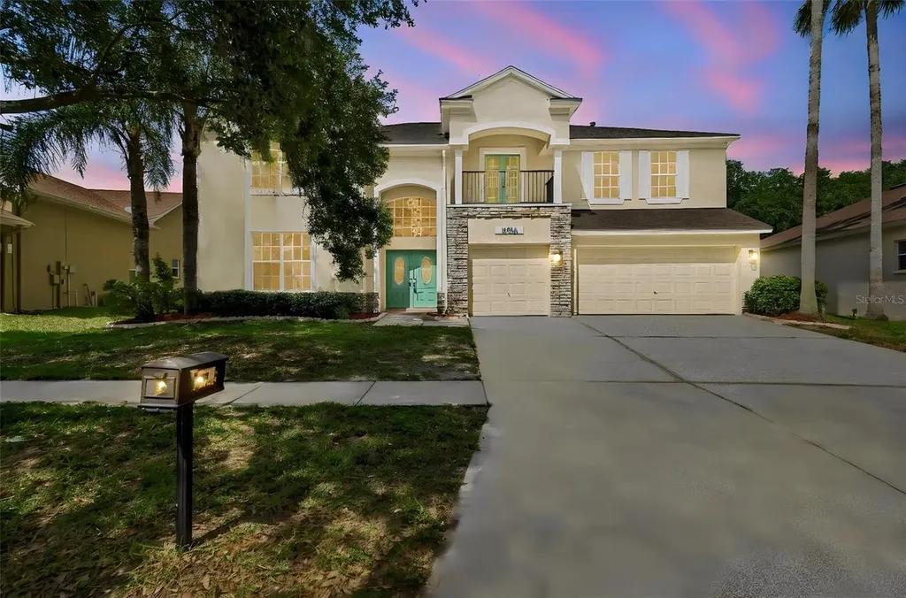 16936 Falconridge Road Lithia FL 33547