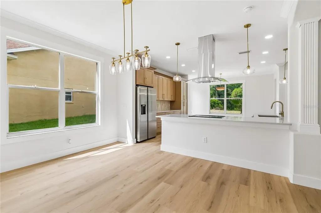 16936 Falconridge Road Lithia FL 33547