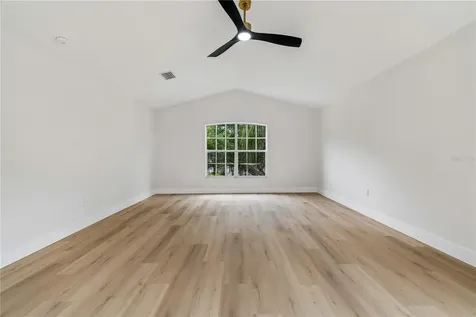 16936 Falconridge Road Lithia FL 33547