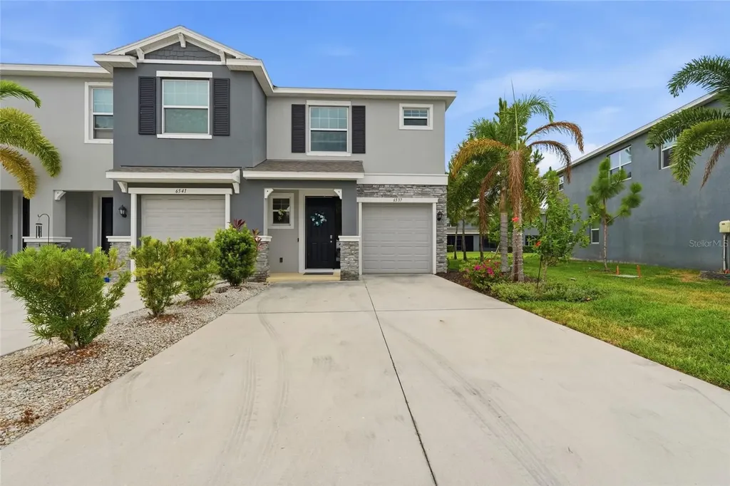 6537 Serenity Fall Lane Sarasota FL 34240