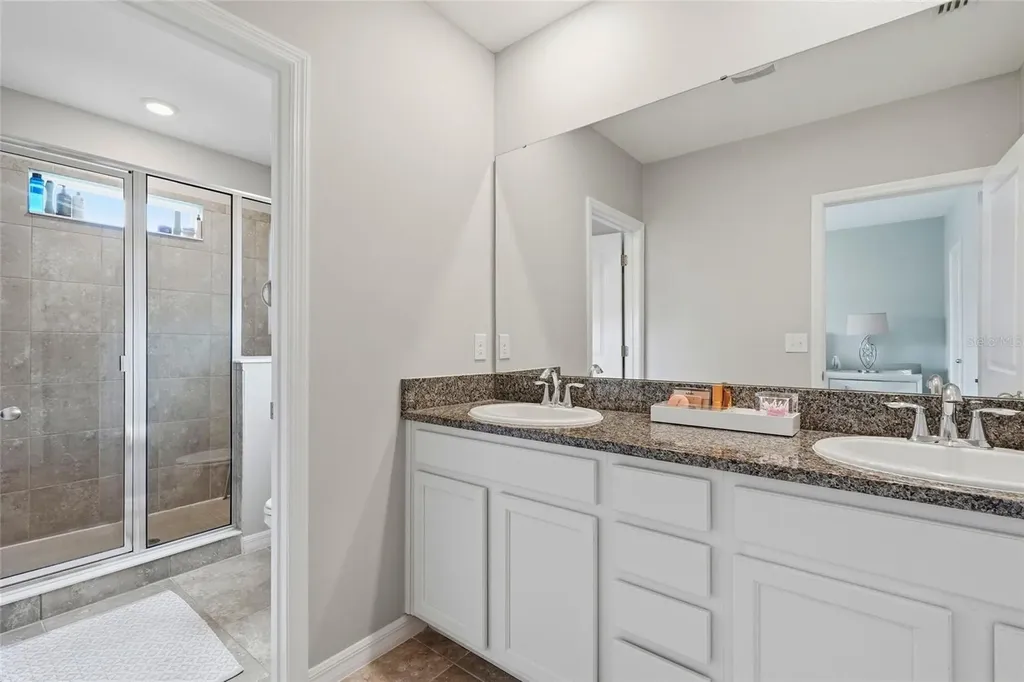 6537 Serenity Fall Lane Sarasota FL 34240