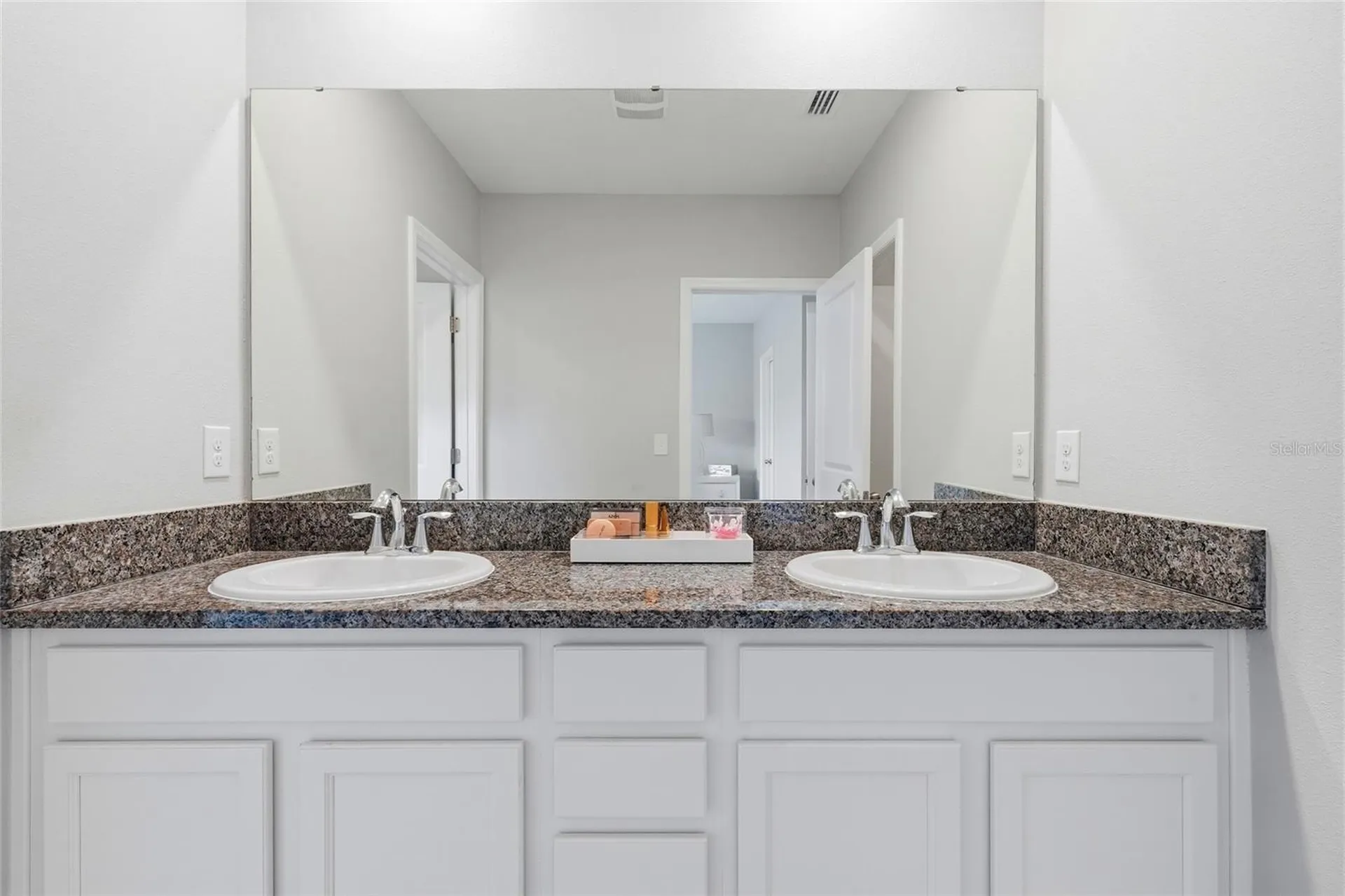 6537 Serenity Fall Lane Sarasota FL 34240