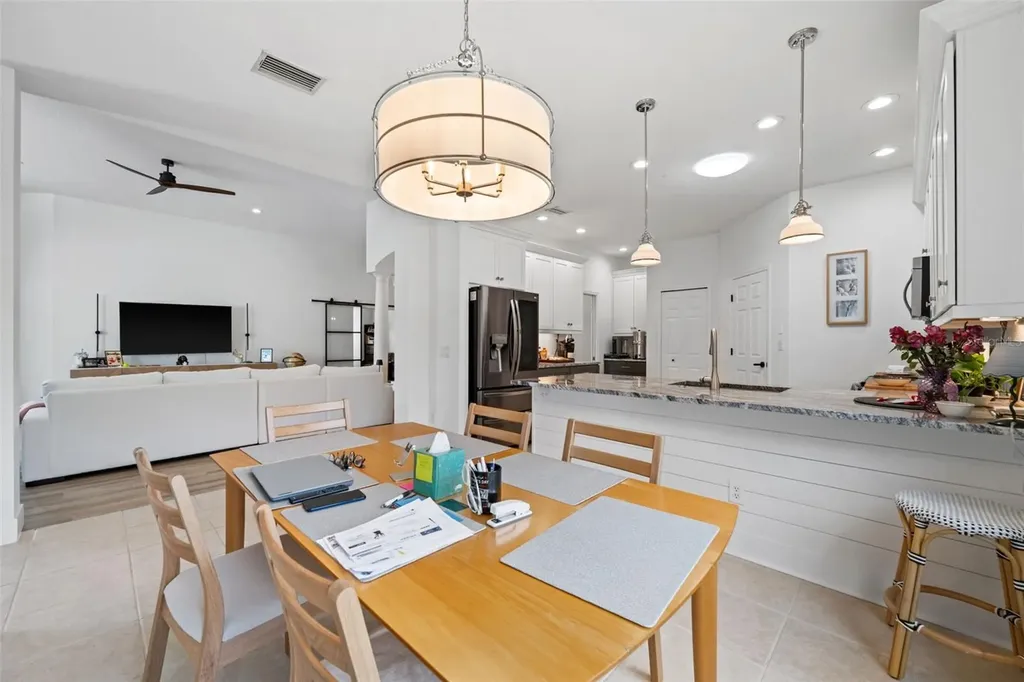 1595 Pinyon Pine Drive Sarasota FL 34240