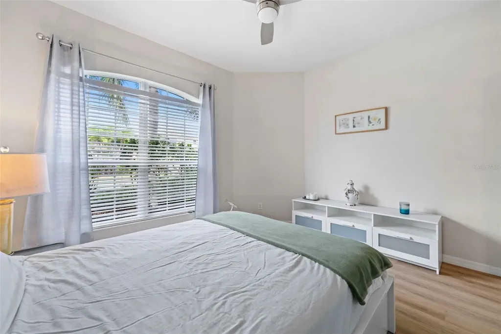 1595 Pinyon Pine Drive Sarasota FL 34240