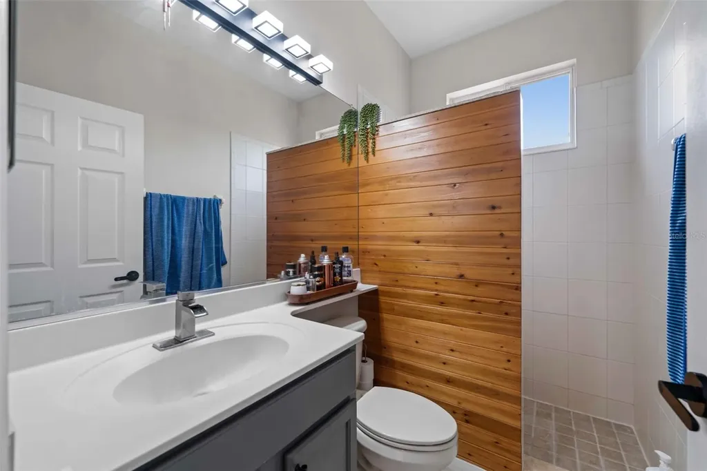 1595 Pinyon Pine Drive Sarasota FL 34240