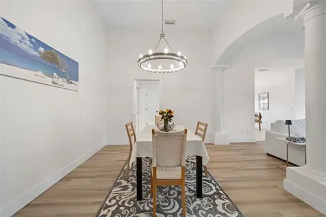 1595 Pinyon Pine Drive Sarasota FL 34240