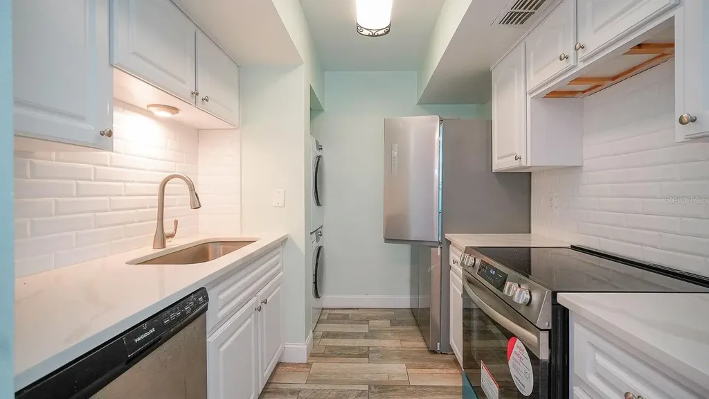 2599 Countryside Boulevard Clearwater FL 33761