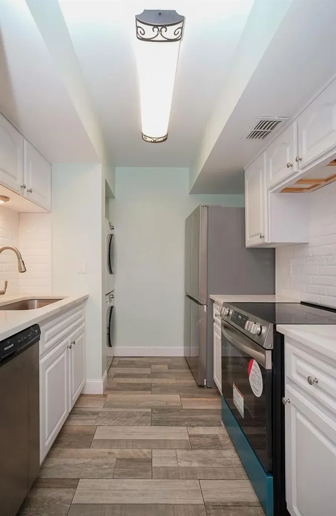 2599 Countryside Boulevard Clearwater FL 33761