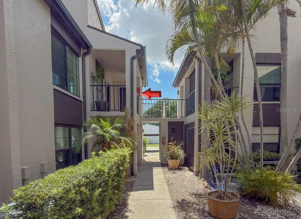 2599 Countryside Boulevard Clearwater FL 33761