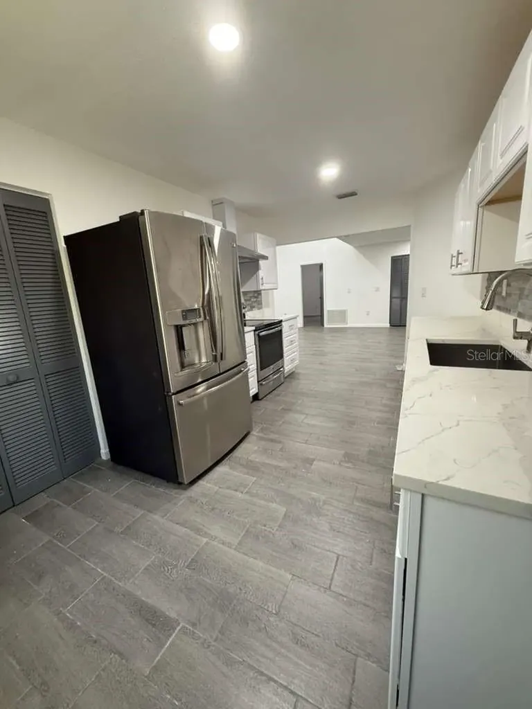 4187 Palau Drive Sarasota FL 34241