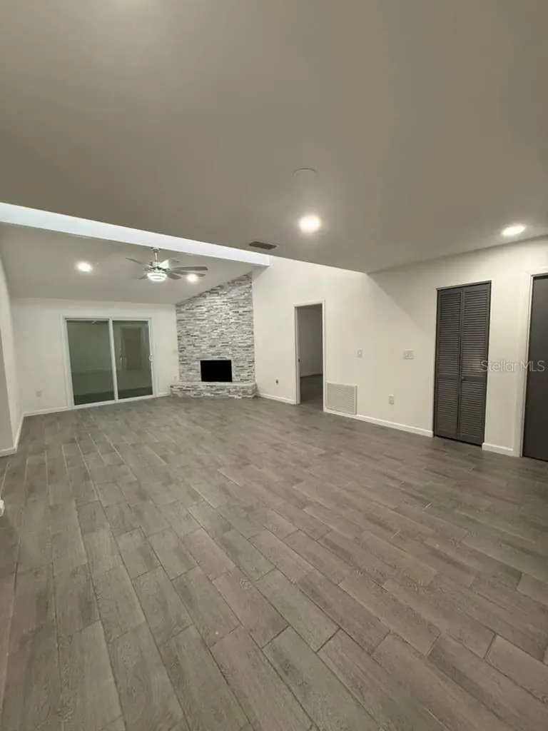 4187 Palau Drive Sarasota FL 34241