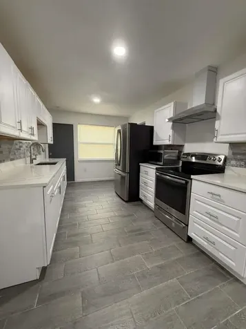 4187 Palau Drive Sarasota FL 34241