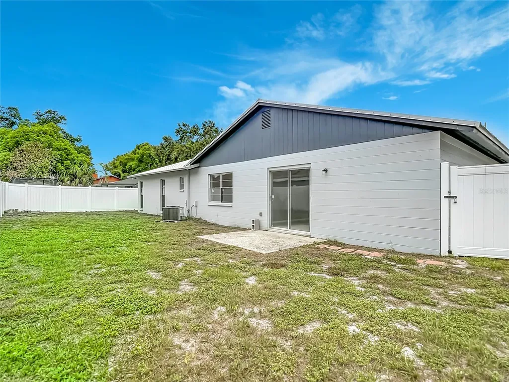 740 Caliente Drive Brandon FL 33511
