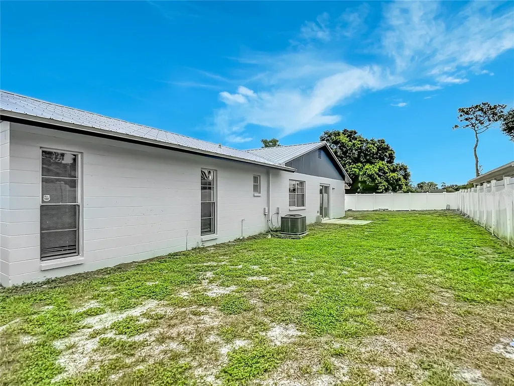 740 Caliente Drive Brandon FL 33511