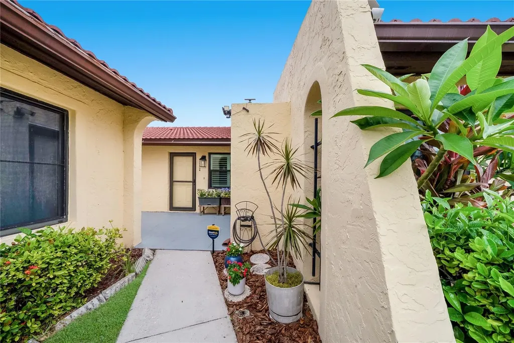 1208 56th Street W Bradenton FL 34209