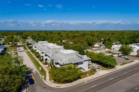 4405 W Fair Oaks Avenue Tampa FL 33611