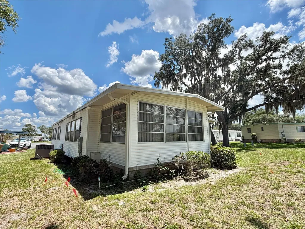 108 Valencia Cove Leesburg FL 34748