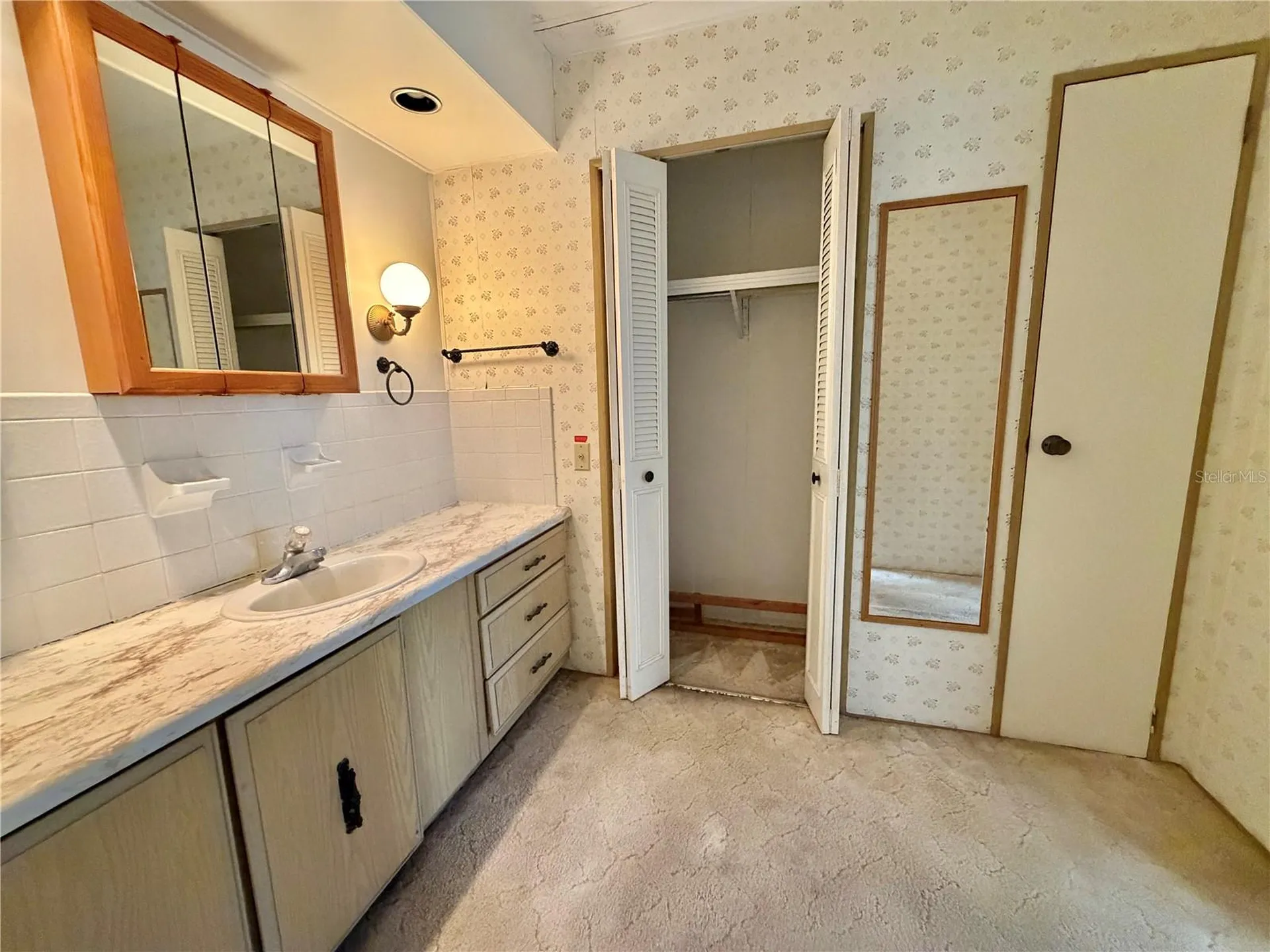 108 Valencia Cove Leesburg FL 34748