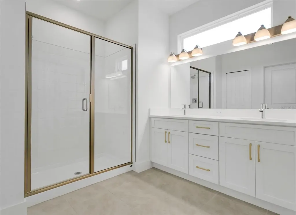 292 Elena Lavin Circle Orlando FL 32807