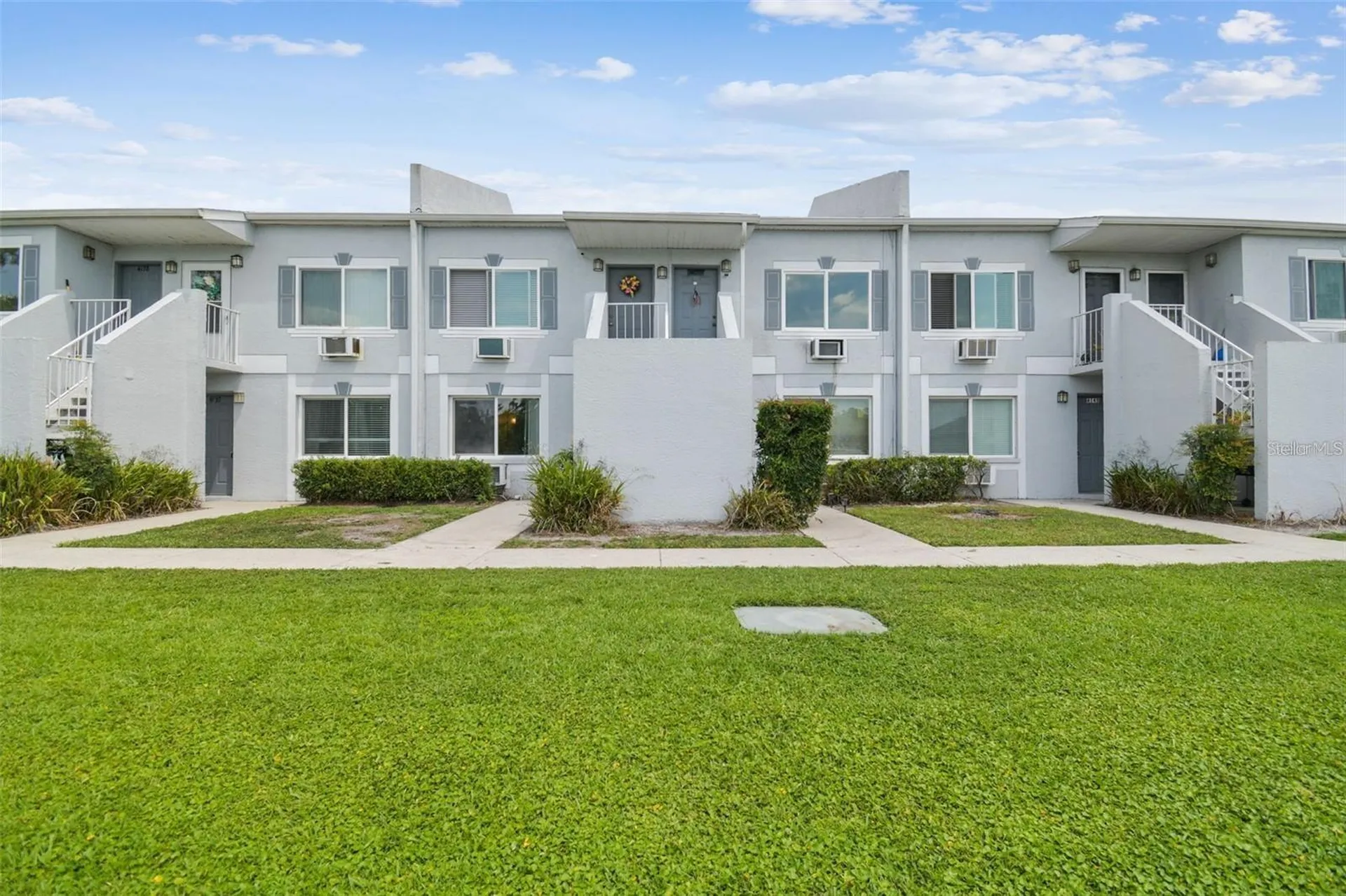4143 Dolphin Drive Tampa FL 33617