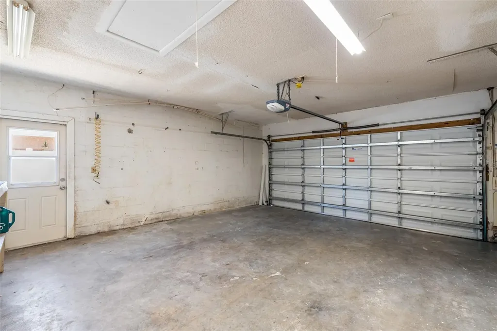 914 Carlton Road Tarpon Springs FL 34689