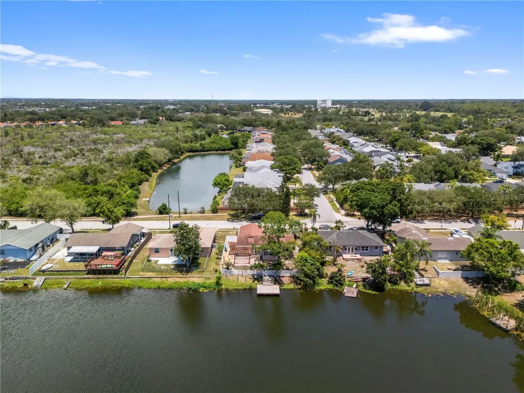 914 Carlton Road Tarpon Springs FL 34689