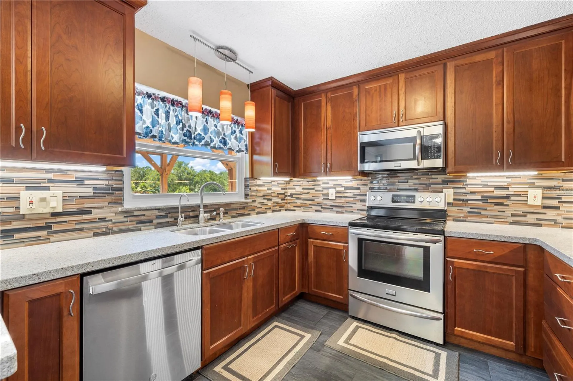 914 Carlton Road Tarpon Springs FL 34689