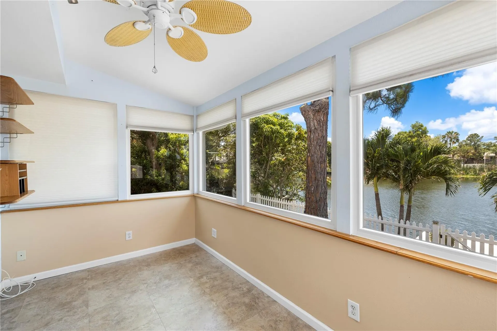 914 Carlton Road Tarpon Springs FL 34689
