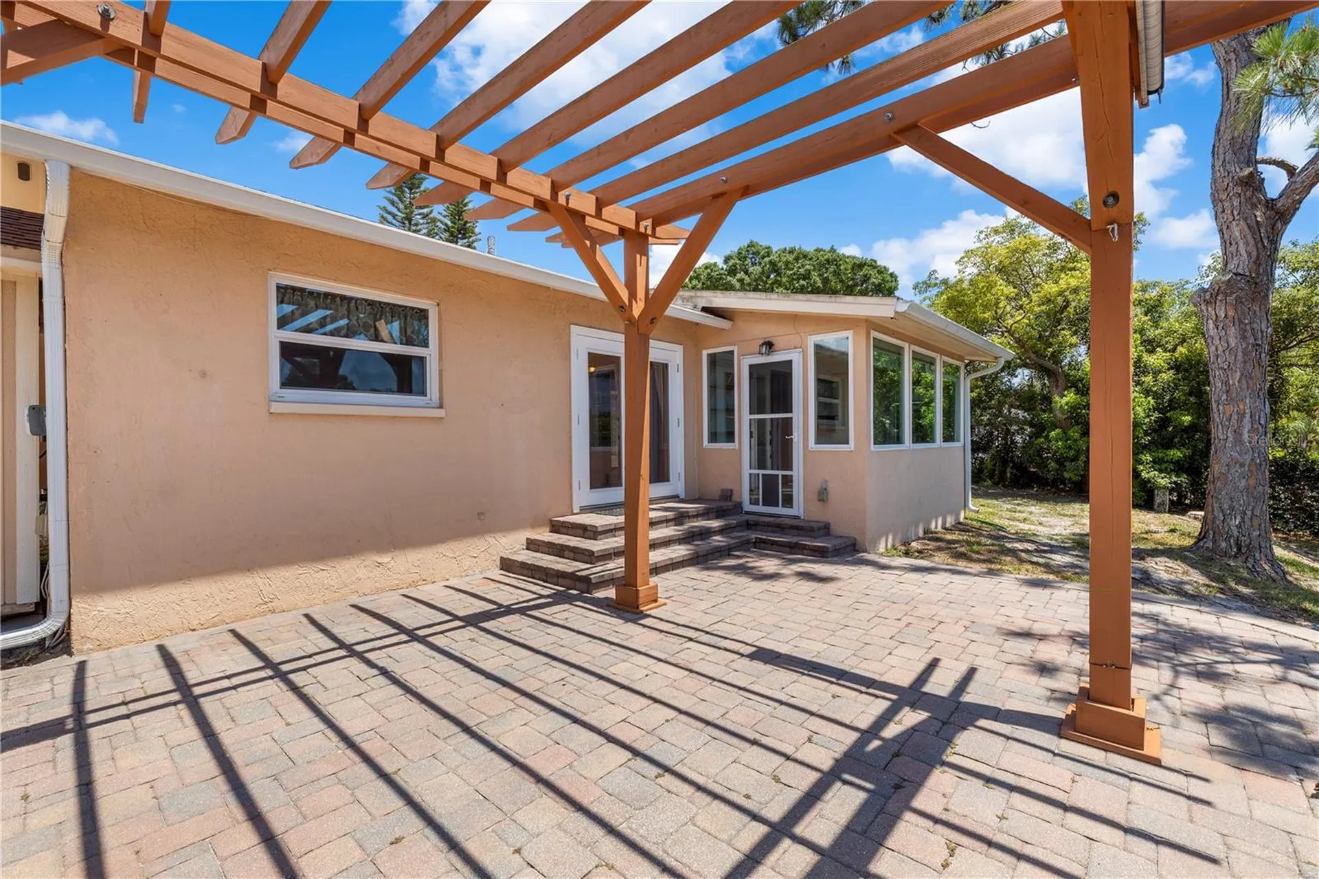 914 Carlton Road Tarpon Springs FL 34689