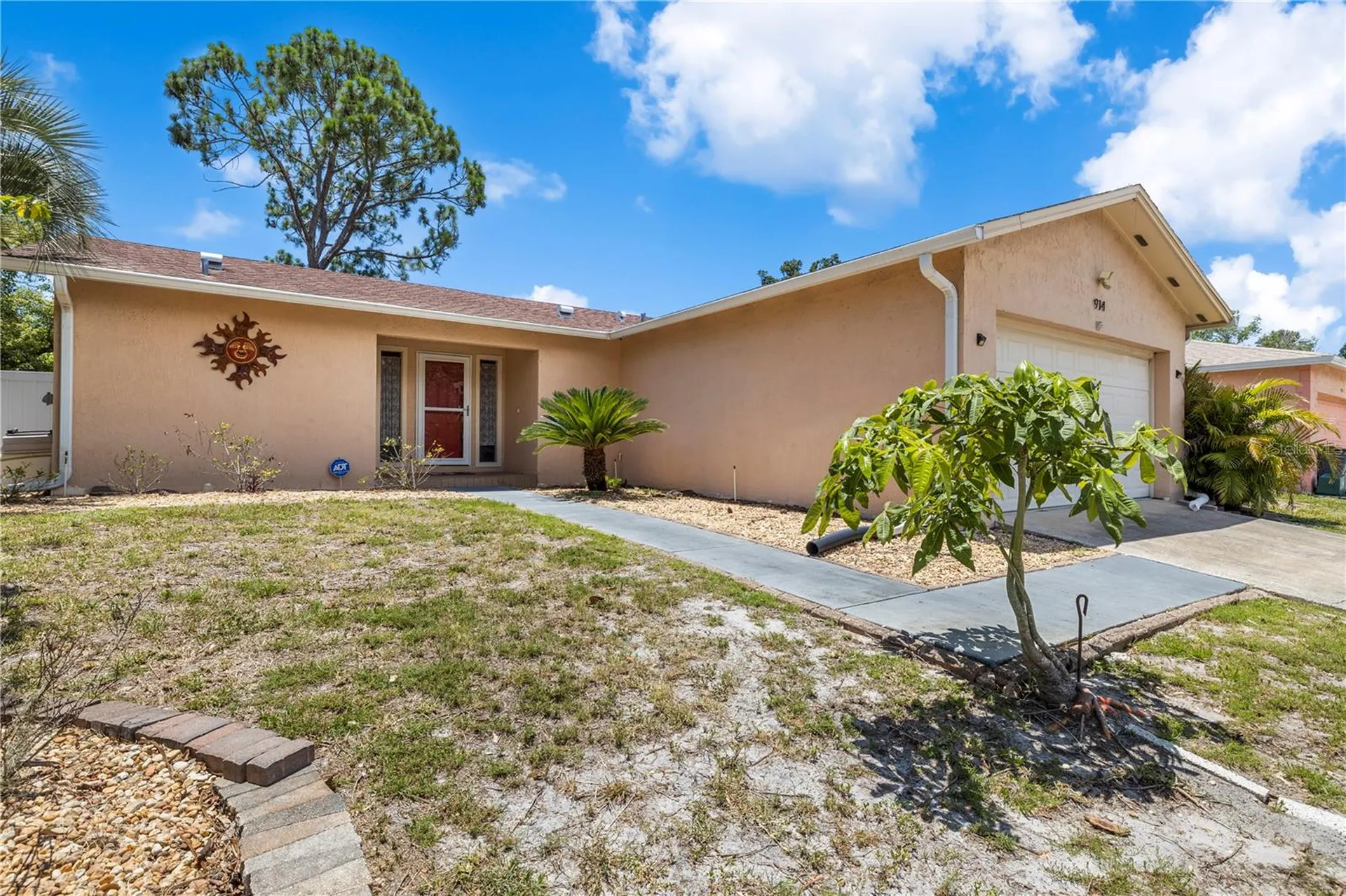 914 Carlton Road Tarpon Springs FL 34689