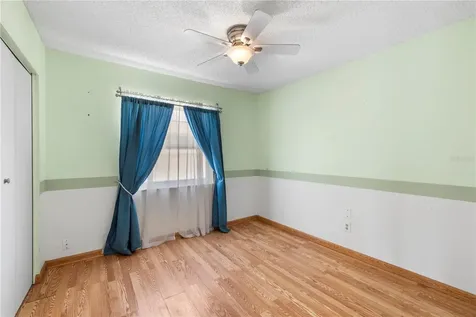 914 Carlton Road Tarpon Springs FL 34689