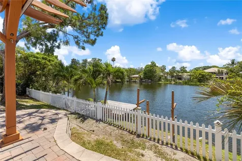 914 Carlton Road Tarpon Springs FL 34689