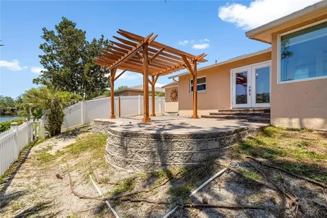 914 Carlton Road Tarpon Springs FL 34689