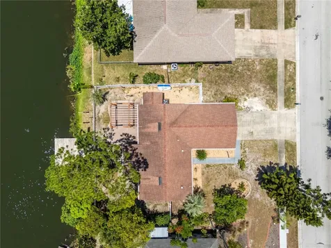 914 Carlton Road Tarpon Springs FL 34689