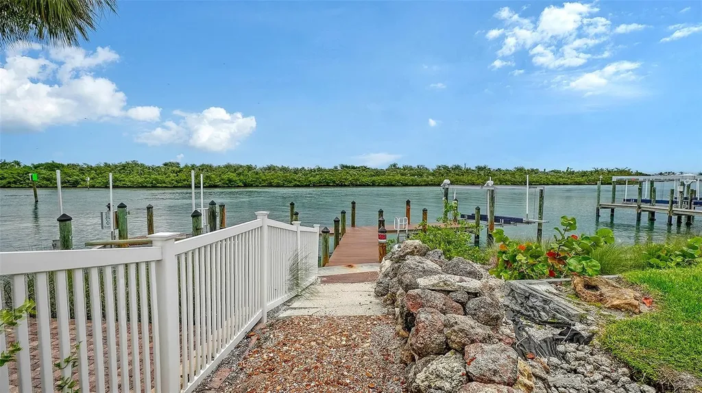 616 S Casey Key Road Nokomis FL 34275