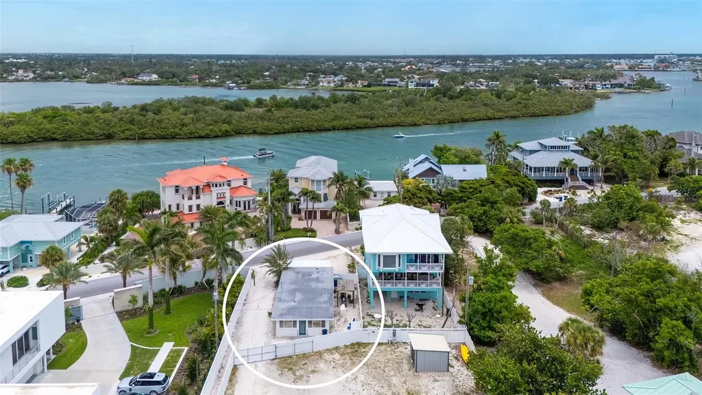 616 S Casey Key Road Nokomis FL 34275
