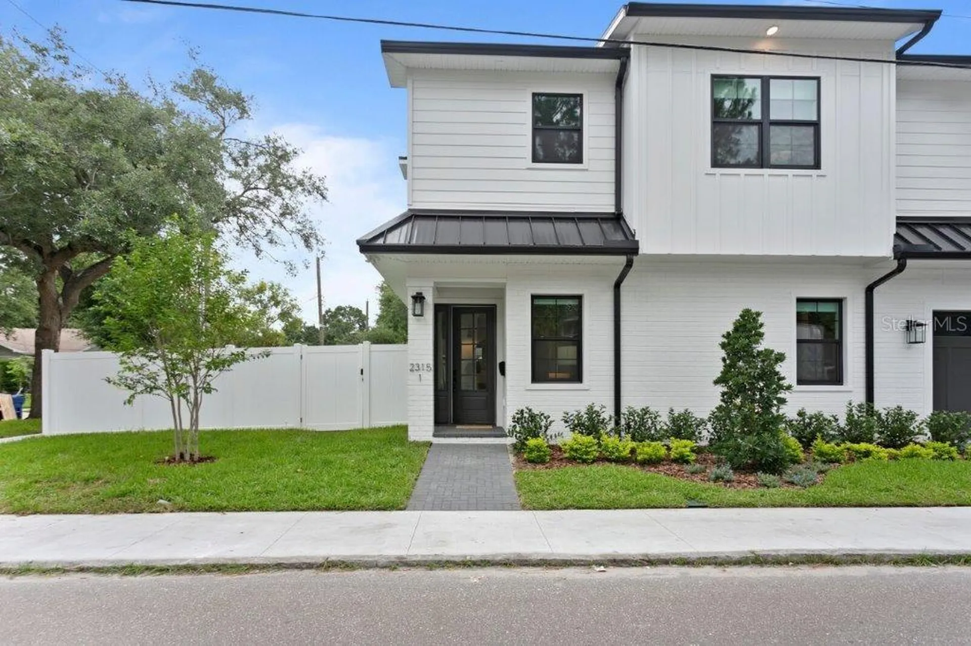 2315 W Mississippi Avenue Tampa FL 33629